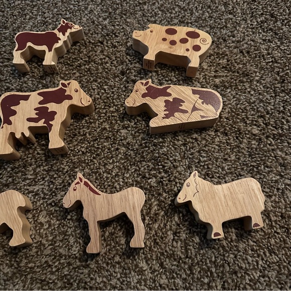 Lanka Kade Natural Wood Farm Animal Set of 7 Cow Sheep‎ Pig Goat Montessori Toys - Picture 3 of 8